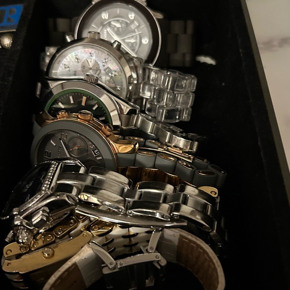 Watch Collection - Picture 1 of 8